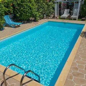 Greek Island Style 2 Bedroom With Pool Next To The Sea , Larnaca Cyprus